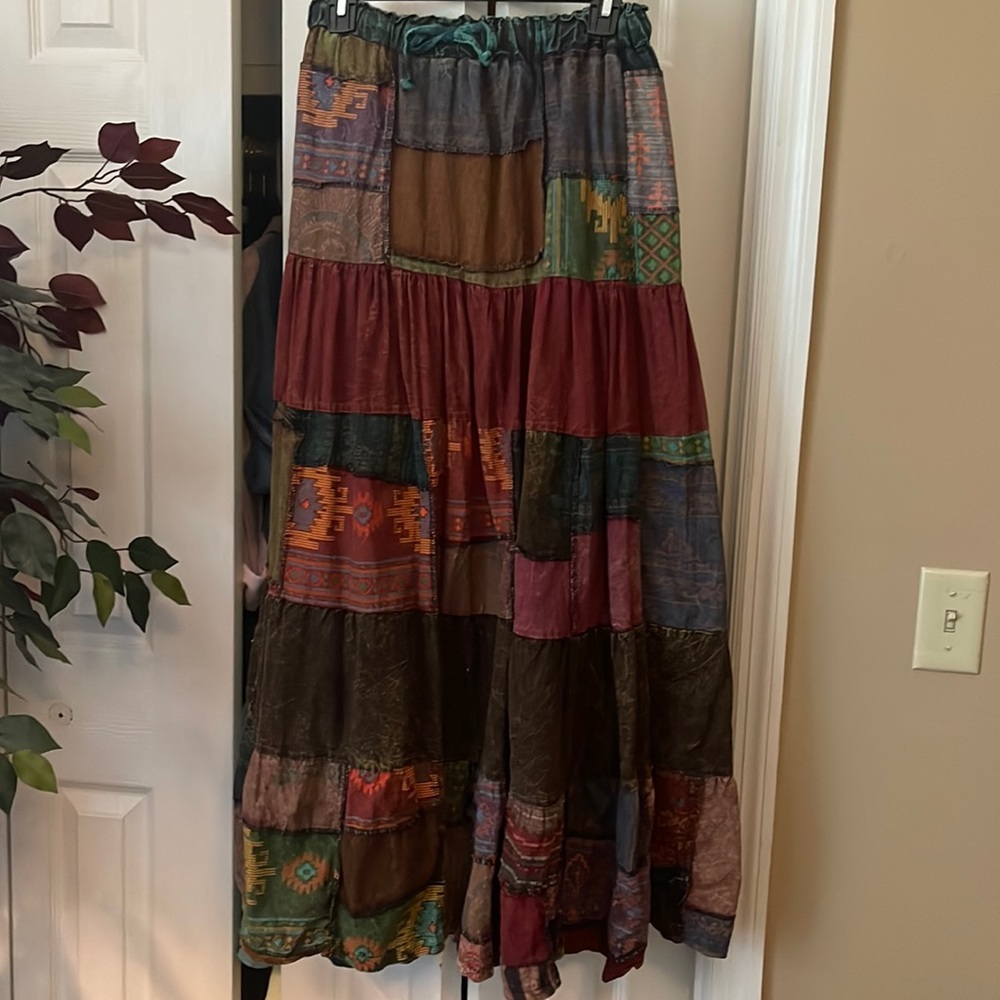 GORGEOUS patchwork handmade 100% cotton. Elastic waist. “One size”. NWOT.